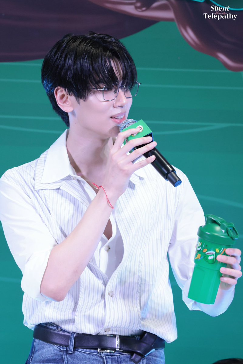 ShuangSilent's tweet image. There must be some fortune to meet u several times
@dunknatachai
#MILOMMMxDUNK
#dunknatachai