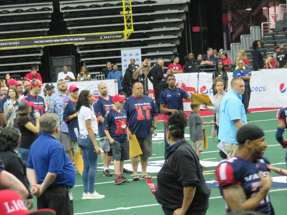 Instegone's tweet image. Let's take a moment to remember the last ever #WashingtonValor home game #Jerseysoffourbacks #2018ArenaBowlChampions @MSE @TedLeonsis bring them back!