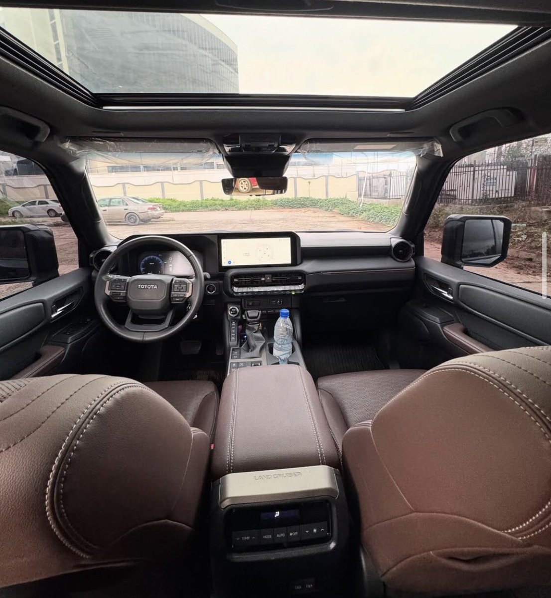 Automall_ng's tweet image. Toyota Land Cruiser Prado
Price:128m
Location: Abuja
@abujastreets @__yellows
Retweet pls馃檹