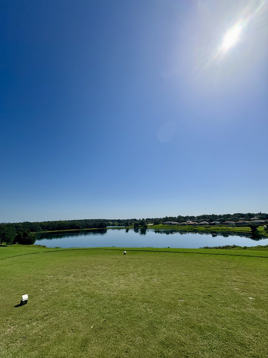 yadOmaC's tweet photo. Lil golf 🏌️‍♂️ https://t.co/yzz7FCm1fA