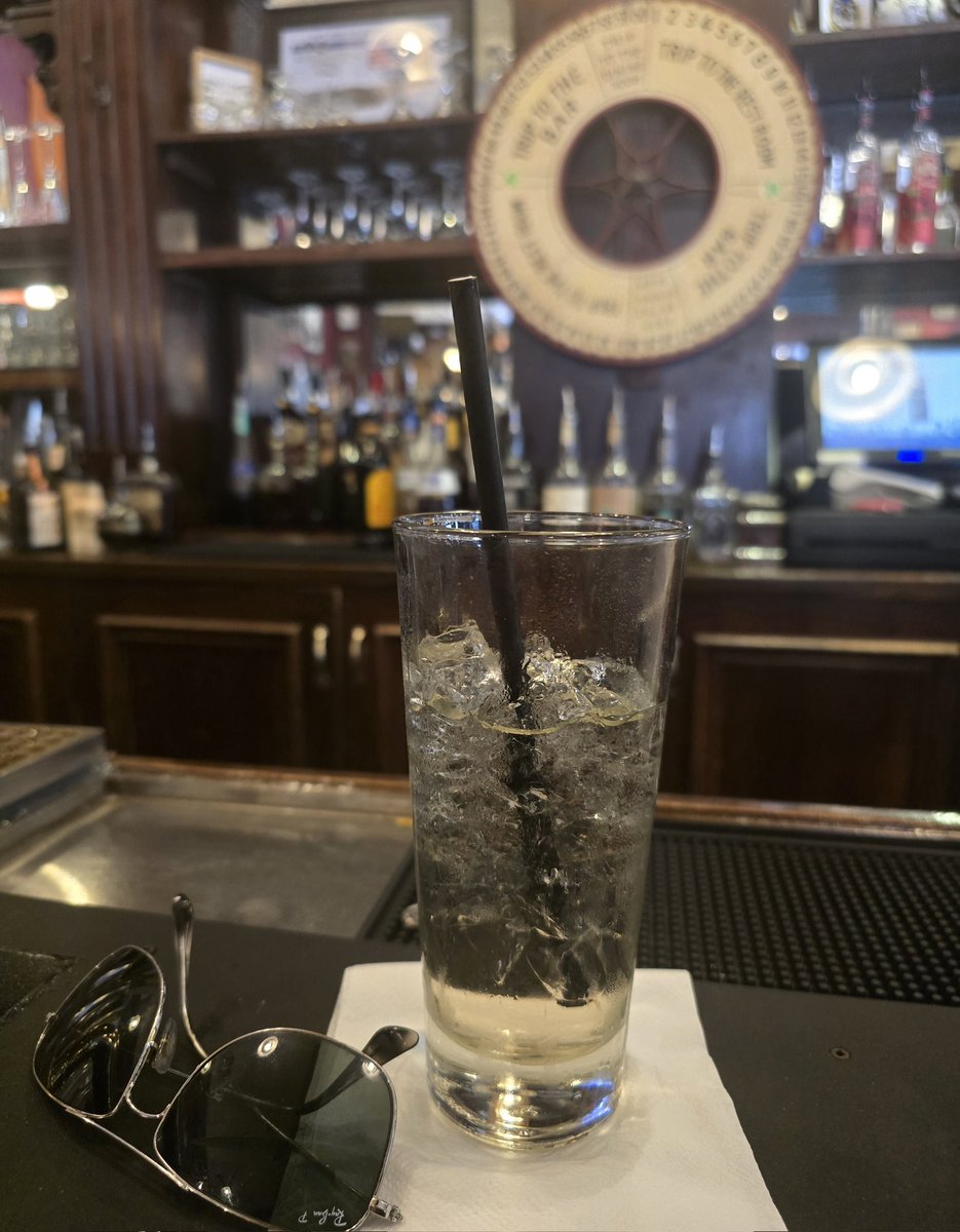 ShawnTucker623's tweet image. The Finnegan's wheel landed on another Sunday Funday @UniversalORL
#PourJudgment