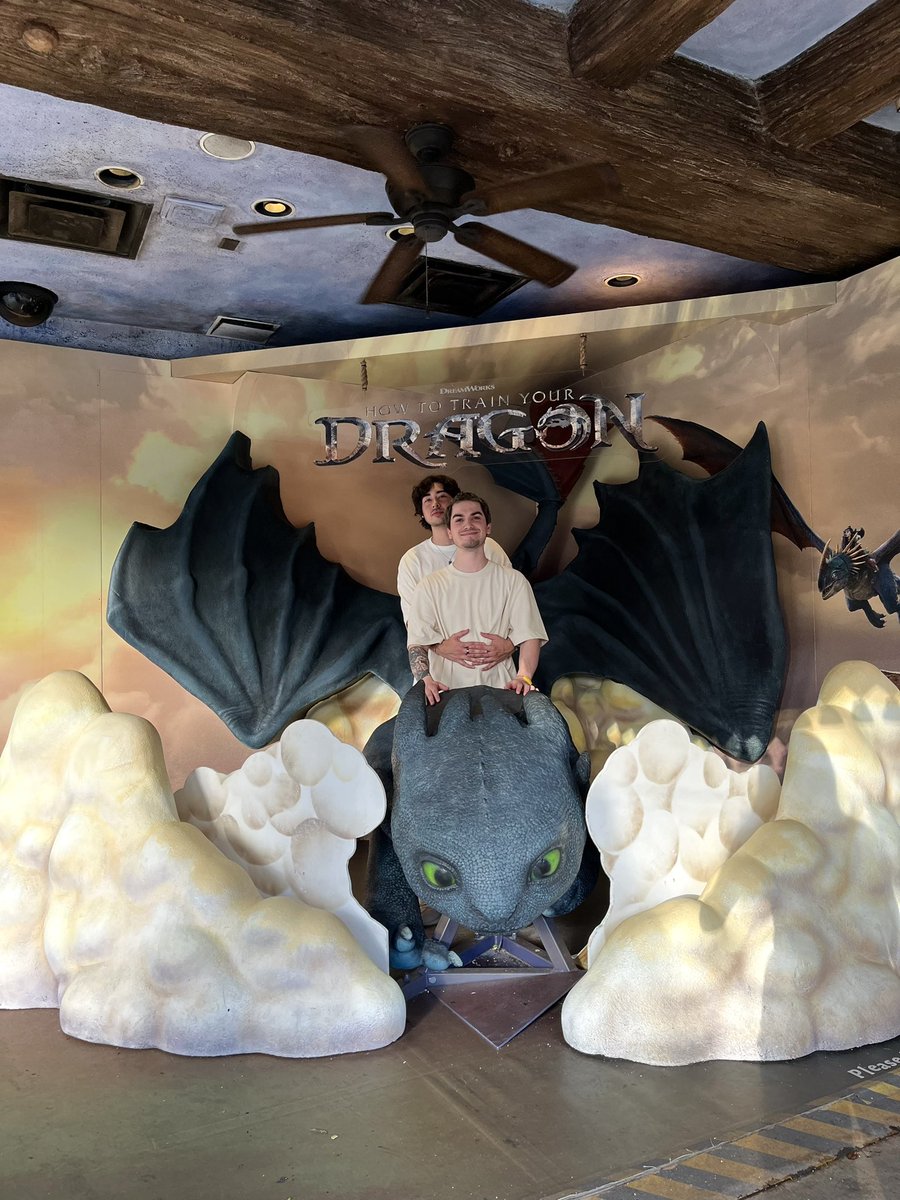 poots_7's tweet image. gcx 2025 except its me, jerry, &amp;amp; nat 🦖