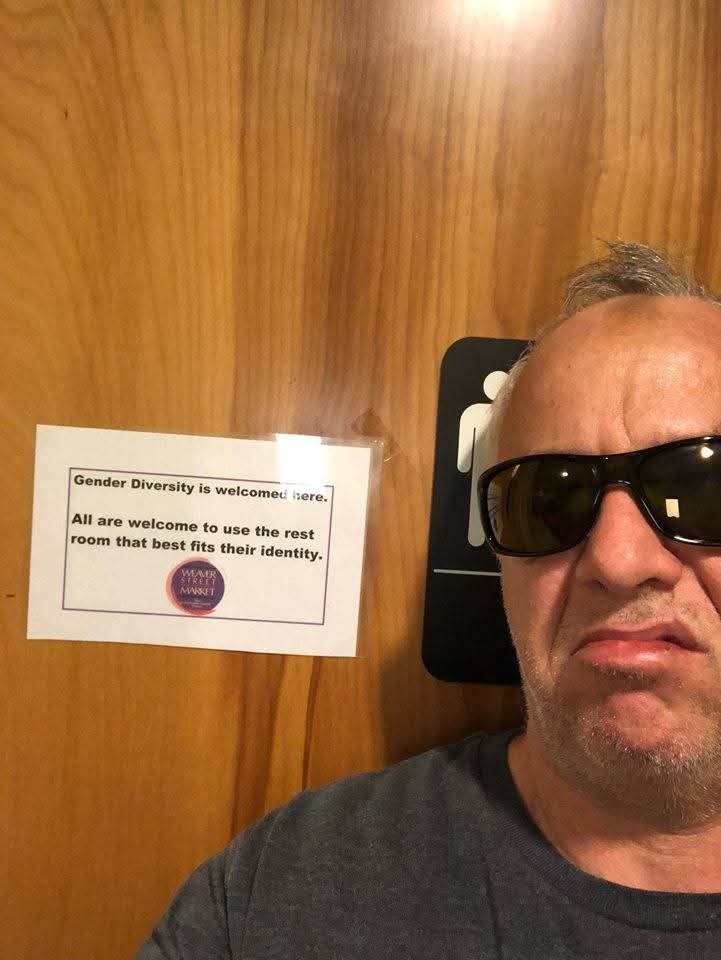 repressed homosexual stephen stills (@neilyoungmpreg) on Twitter photo 