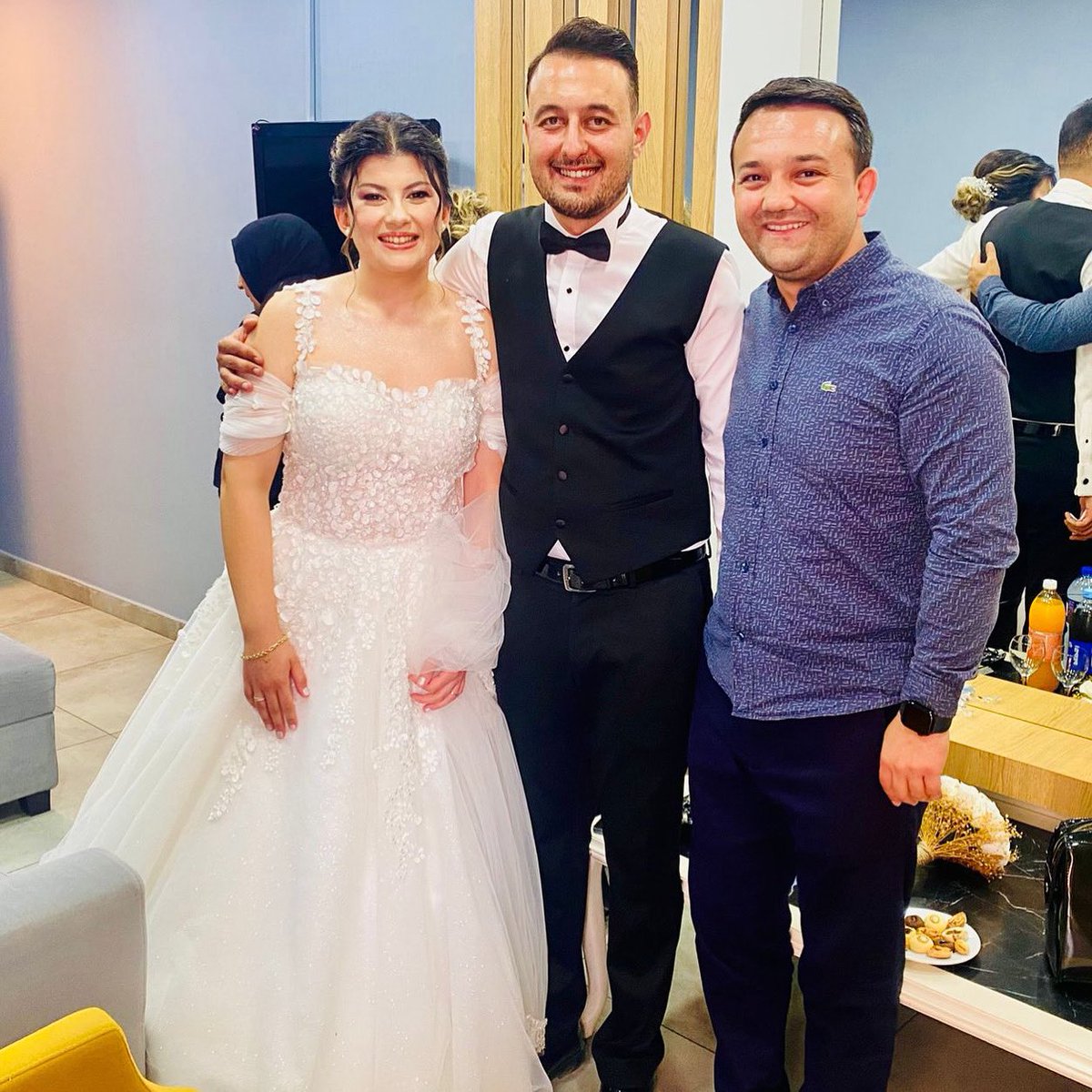 Kilitçi ve Kocaili ailelerinin kıymetli evlatları İrem &amp; Serkan çiftinin düğün merasimine iştirak ettik. Genç çiftimize ömür boyu mutluluklar dileriz.