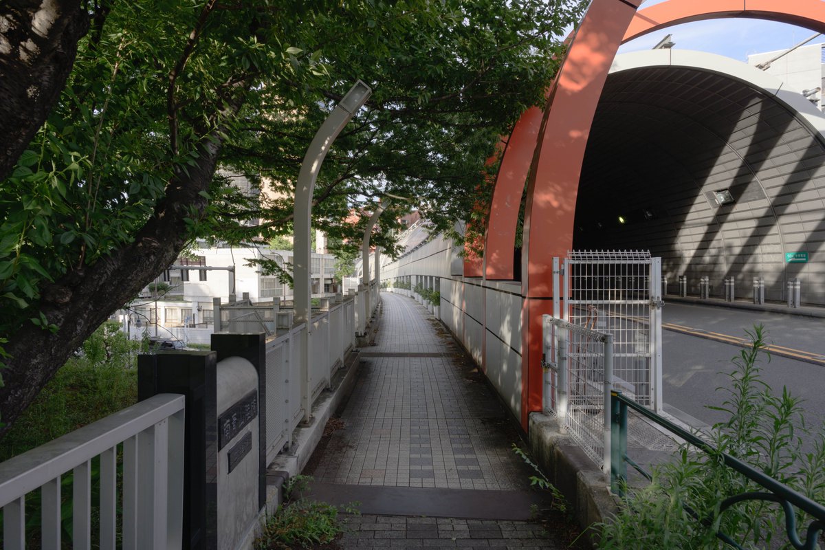 Oolong_sha's tweet image. 南青山陸橋