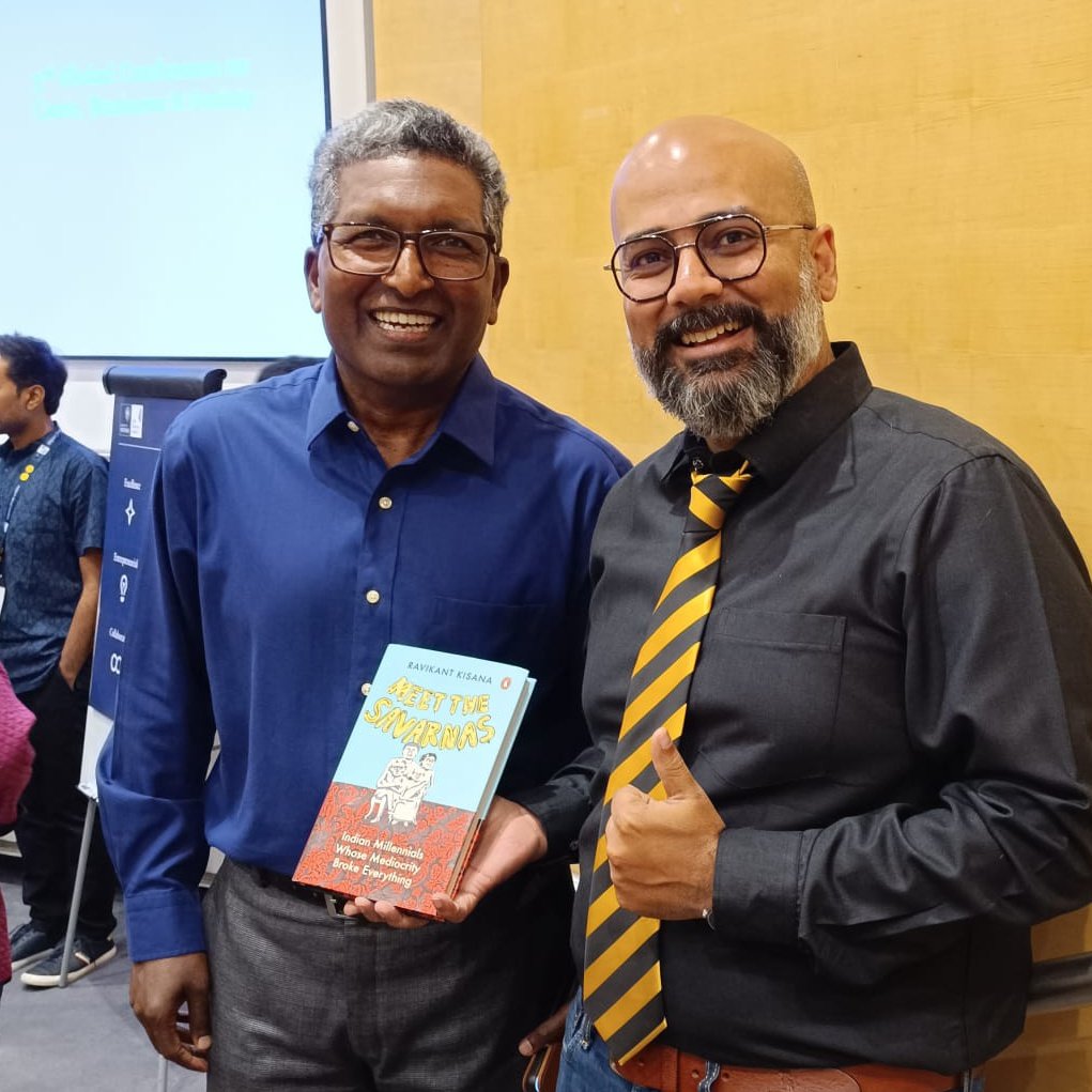 ProfRavikantK's tweet image. It's a wrap at UK! thanks to Ambedkarite community inviting me to talk abt #MeetTheSavarnas at Oxford, Leicester & Leeds, & fans in London & Bristol for showing up!
Also as part of the 3rd Global Conference on Caste, Business & Society at @UniofOxford, was happy to meet so many…