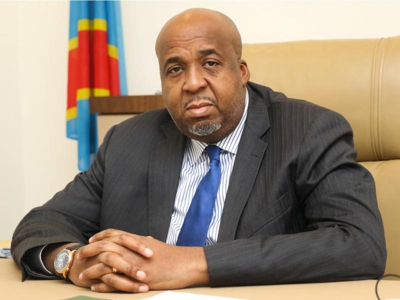 baelenge_irenge's tweet image. Gouvernement Suminwa 2 : Toujours selon notre source, @PatrickMuyaya, @Guy_Loando et @molendosakombi seront maintenus. Muyaya resterait à la Communication, tandis que Molendo et Guy Loando changeraient de portefeuille.
Au sein du MLC, @bembajp a demandé à Tshisekedi de remplacer…