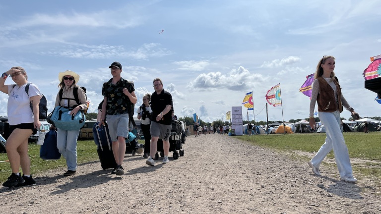 Geen Indian Summer of Elrow meer: Liquicity als laatste festival in Geestmerambacht: Feestgedruis, blikjes bier en grote festivaltenten: wie dat eerdere jaren opmerkte rondom het Geestmerambacht dacht misschien aan festivals als Indian Summer of Elrow… dlvr.it/TM86Gb