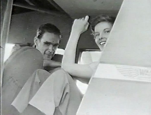 MountsOwen's tweet image. Howard Hughes and Katharine Hepburn in a WACO.