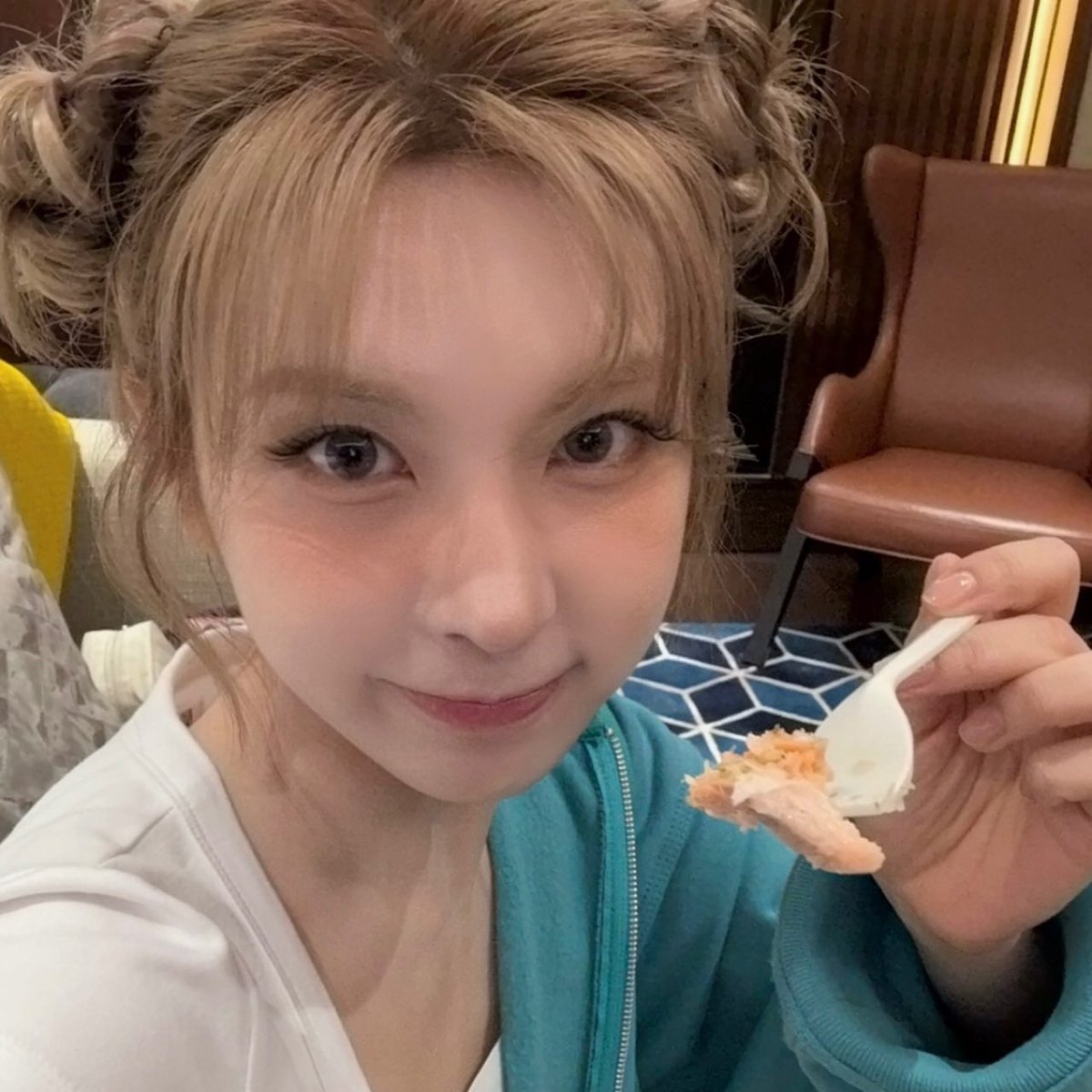 ba2sull's tweet image. 이여자때문에눈물이안날수가없다고요..