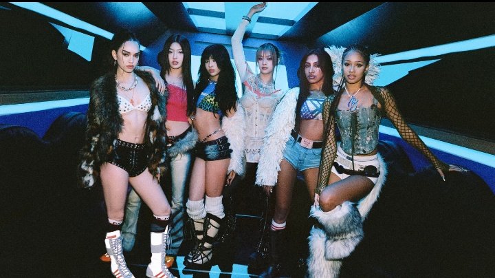 KATSEYE ultrapassou a marca de 900 MILHÕES de streams no Spotify.