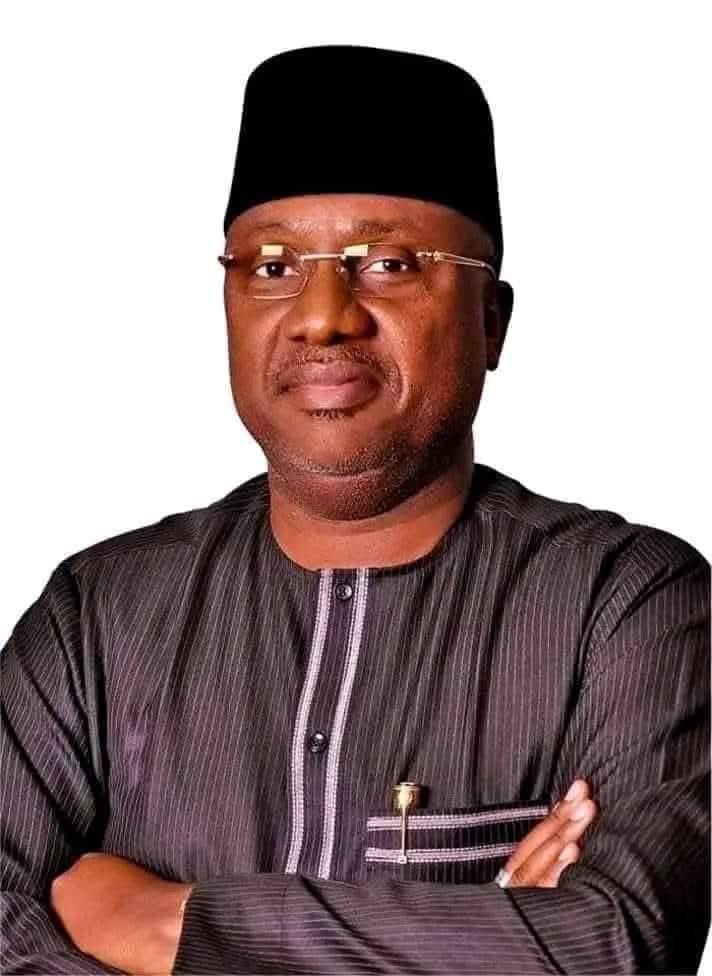 AWaziri7's tweet image. Breaking
Former Governor Of Adamawa State, Rt. Hon. Mohammed Umaru Jibrilla Bindow has officially resigned his membership PDP , set to join ADC officially tomorrow
May the COALITION succeed 🙏 🙏 🙏