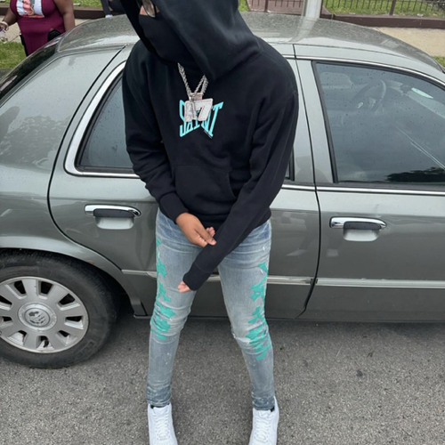 shrettr's tweet image. i love von bro but them joints too tight. some ill fitted trousers