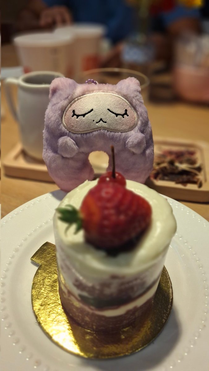 babyeolliee's tweet image. 🍰💜