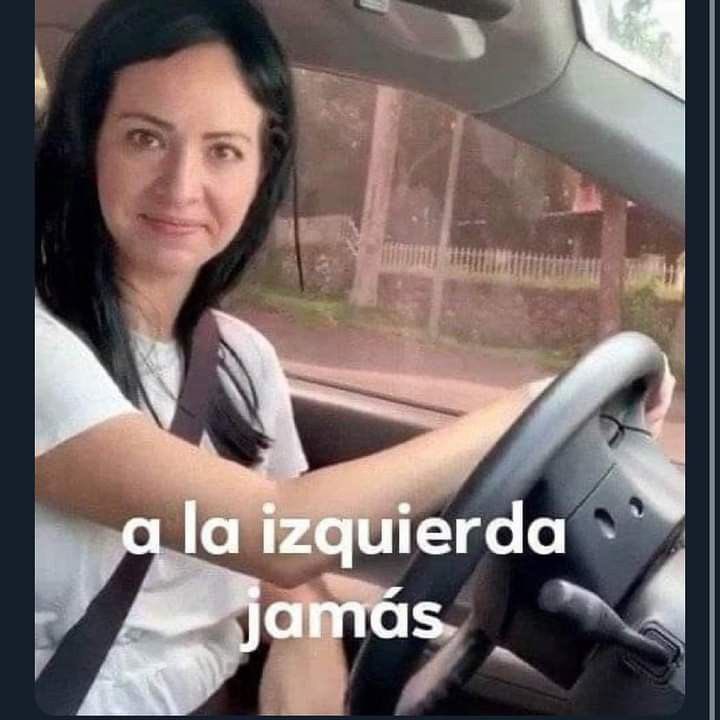 <a href="/AveAveces/">Alina</a>