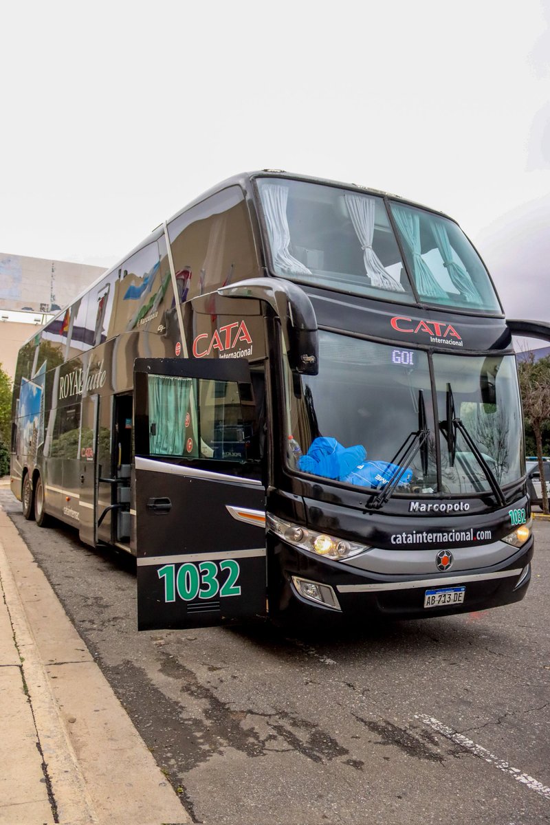 ClubGodoyCruz's tweet image. ¡Rumbo al estadio! 🔜 🏟️

#JUEGAGODOYCRUZ 💪
#VamosTomba 💙🤍