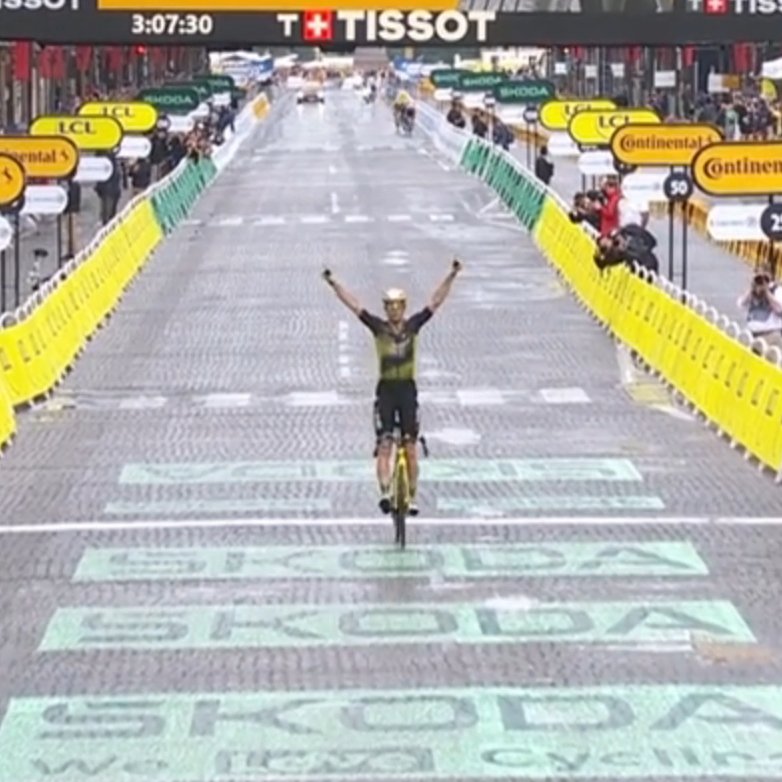 RodriSabato's tweet image. WOUT VAN AERT EL GANADOR EN PARIS 💛
Etapa épica. Etapa histórica. No tengo palabras para describir este momento en el Tour De France.
Gracias Pogy. Gracias Wout. Viva el ciclismo.