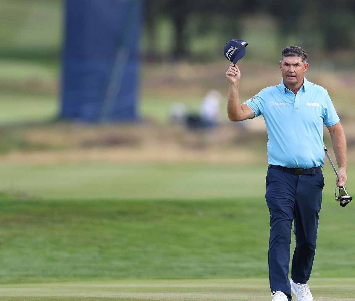 NUCLRGOLF's tweet image. 🚨🇮🇪🏆 #WINNER — Padraig Harrington has won the ISPS Handa Senior Open at Sunningdale GC in London. The 53-year old claims his 3rd Senior Major victory and 11th Champions Tour win. 

@PadraigHTracker 👏🏻