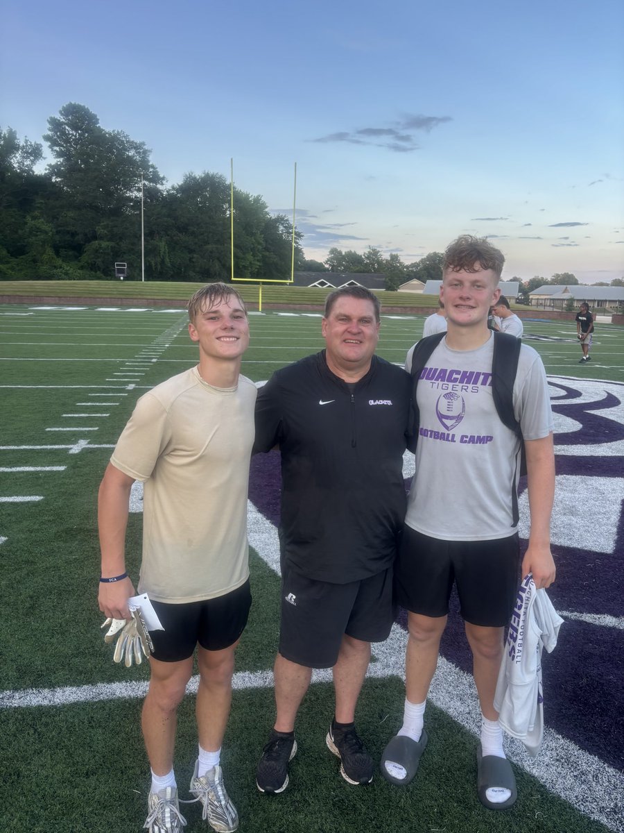 Carson Jackson (@cjackson1416) on Twitter photo OBU camp. Thanks for the opportunity to learn and get better. Have a great season. <a href="/GilleranThomas/">Thomas Gilleran</a> <a href="/Dale_Gilleran2/">Coach G</a> <a href="/MattKris_17/">Matthew Weigand</a> <a href="/RoyThompsonFB/">CoachThompson</a> <a href="/CoachRoberts760/">Coach Roberts</a> <a href="/Coach_Hols/">Greg Holsworth</a> <a href="/coachrossFHSU/">Tom Ross</a> OBU camp. Thanks for the opportunity to learn and get better. Have a great season. <a href="/GilleranThomas/">Thomas Gilleran</a> <a href="/Dale_Gilleran2/">Coach G</a> <a href="/MattKris_17/">Matthew Weigand</a> <a href="/RoyThompsonFB/">CoachThompson</a> <a href="/CoachRoberts760/">Coach Roberts</a> <a href="/Coach_Hols/">Greg Holsworth</a> <a href="/coachrossFHSU/">Tom Ross</a>