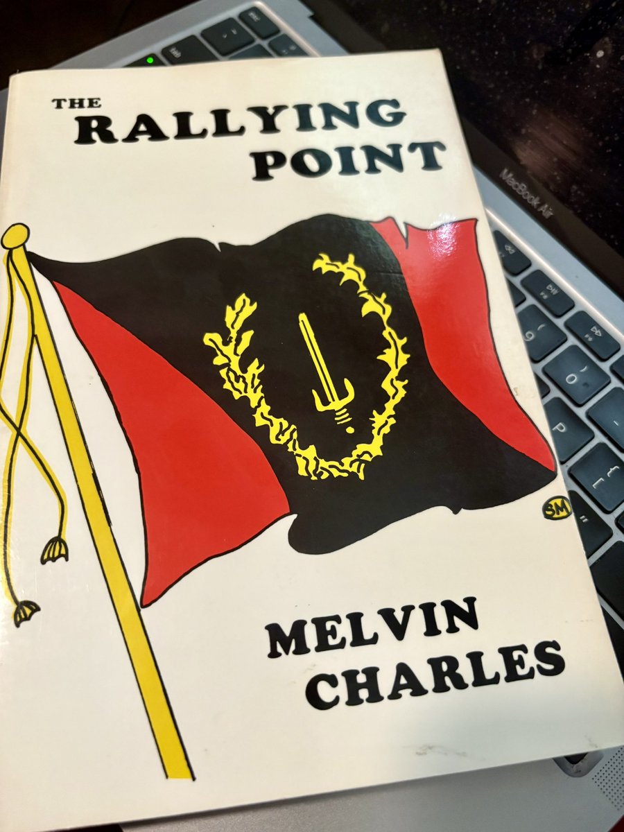 JCMorg215's tweet image. They told Melvin Charles a Black American Heritage Flag wasn’t necessary. So in 1967, he made one anyway. Spent 40 plus years pushing it across the country with no budget, no backing. Just true pride. His memoir is called The Rallying Point. Remember his name.
⚫🔴🟡✊🏾
