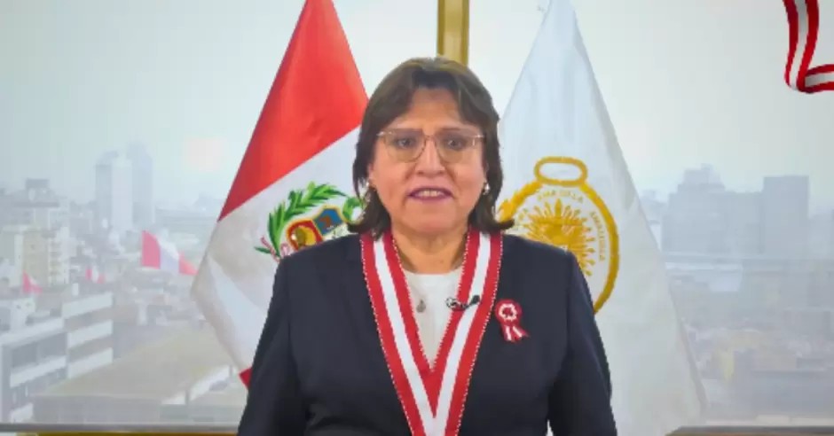 FCPeru7's tweet image. YA NADIE ESCUCHA
CUANDO LA SOBERBIA ESCONDE COMPLEJOS DE INFERIORIDAD TODOS SE CREEN CAPACES DE PARA DAR MENSAJES A LA NACIÓN.
HASTA PEDRO CASTILLO LO HACE.
Fiscal de la Nación da mensaje por Fiestas Patrias: La justicia no sirve a intereses particulares
Delia Espinoza…