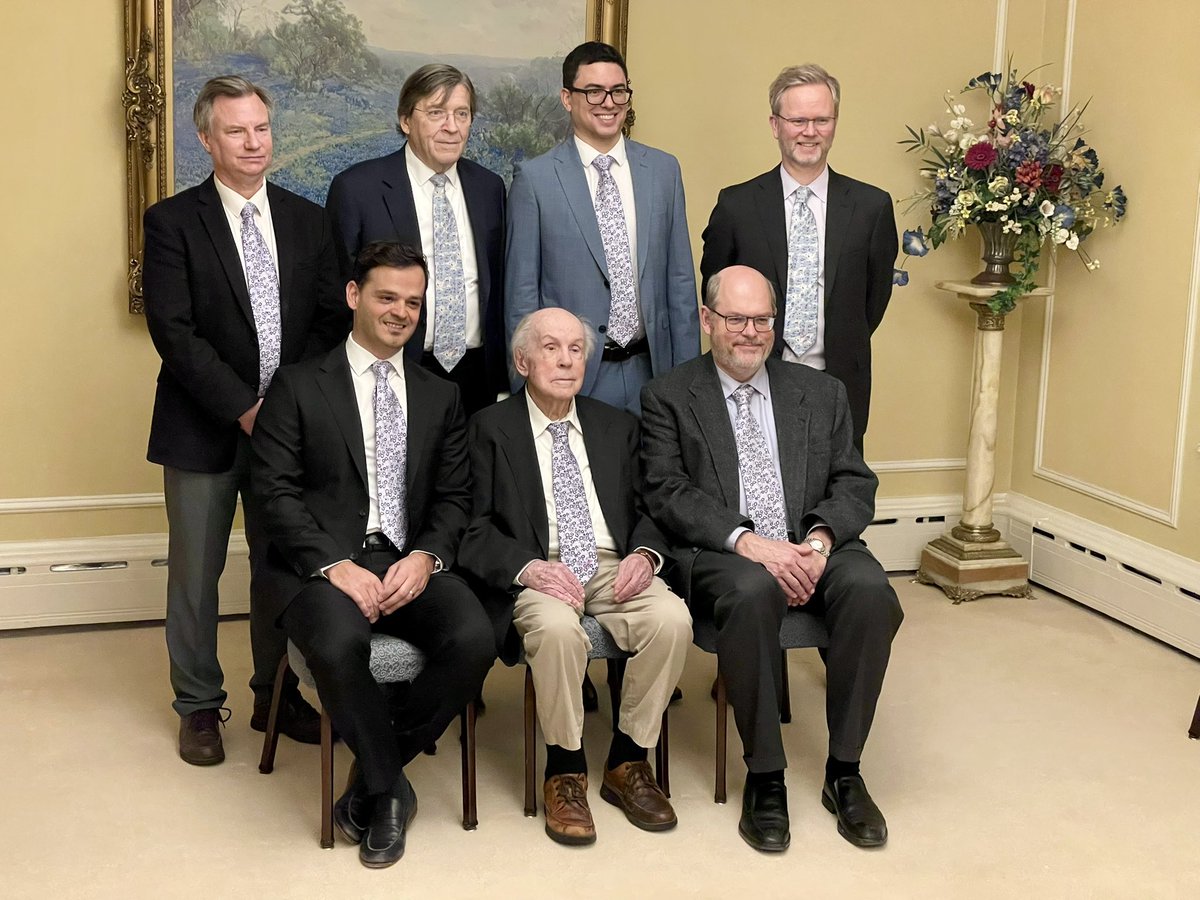 ElieNaddaf3's tweet image. Legends never die!
RIP Dr. Peter Dyck 💙
PS: Ties are semithin sections of Dr P. Dyck’s own sural nerve that he sacrificed as a normal control for one of his studies.
@MayoClinic @MayoClinicNeuro @mayoneurores @PNSociety1