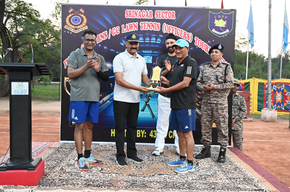 R. Jaya Kumar CO-43 Bn beat Prem singh Negi  CO (Ops)-HQ SNR Sector in veteran open singles category in a tight match.