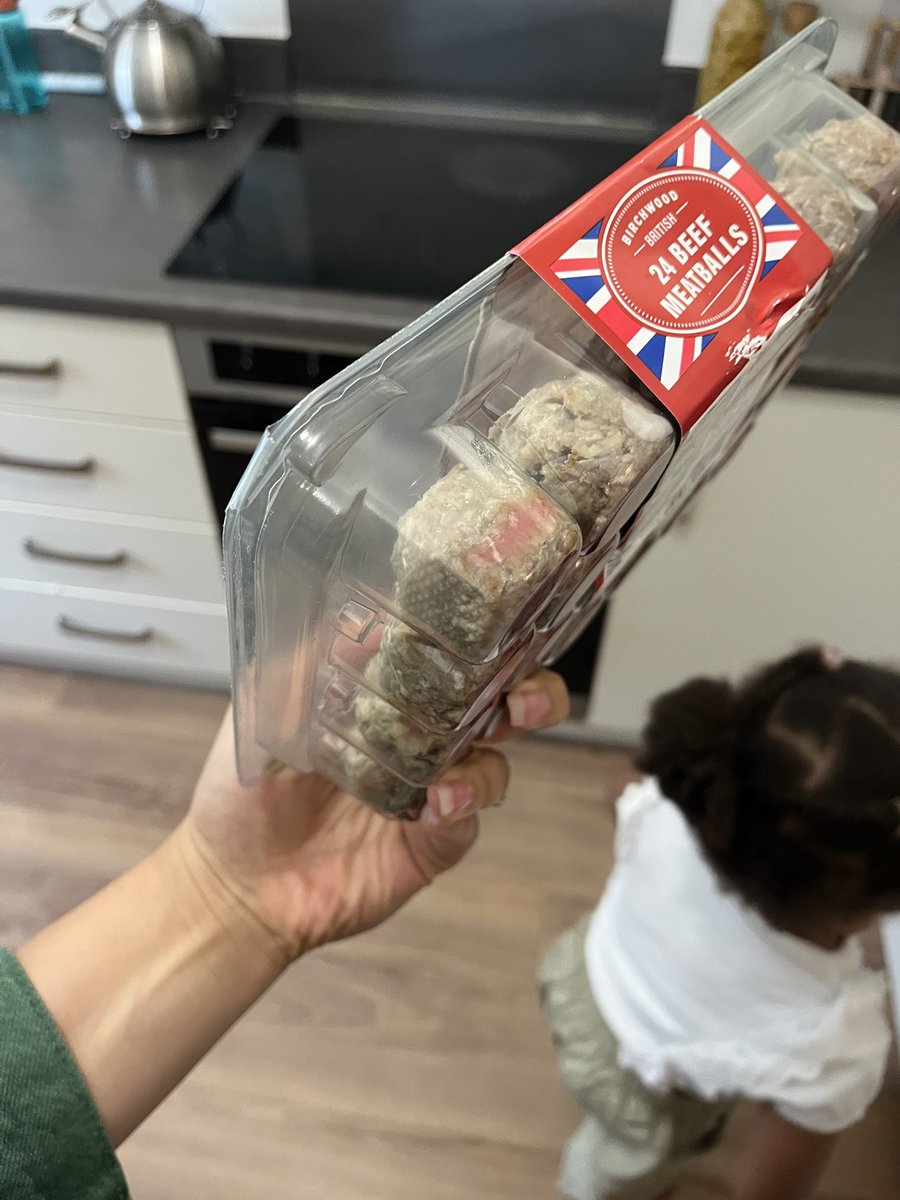 gracenkolo4's tweet photo. @LidlGB another product off 3 days before its expiry… https://t.co/uiq7LL2q54