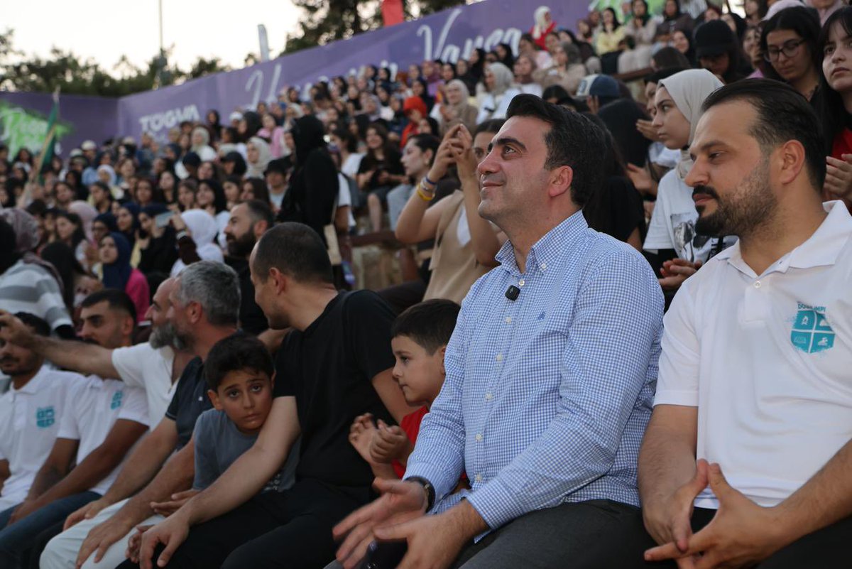 haditurus's tweet image. TÜGVA İstanbul’un düzenlediği Doğa Kampı’nda genç kardeşlerimiz ile bir araya geldik!
Doğa bilinciyle, sporla, sanatla ve medeniyet değerlerimizle yoğrulan kardeşlerimizin heyecanı bizlere umut aşıladı.
Bu kampta gönüllerde filizlenen inanç, azim ve kararlılık ruhu; inşallah…