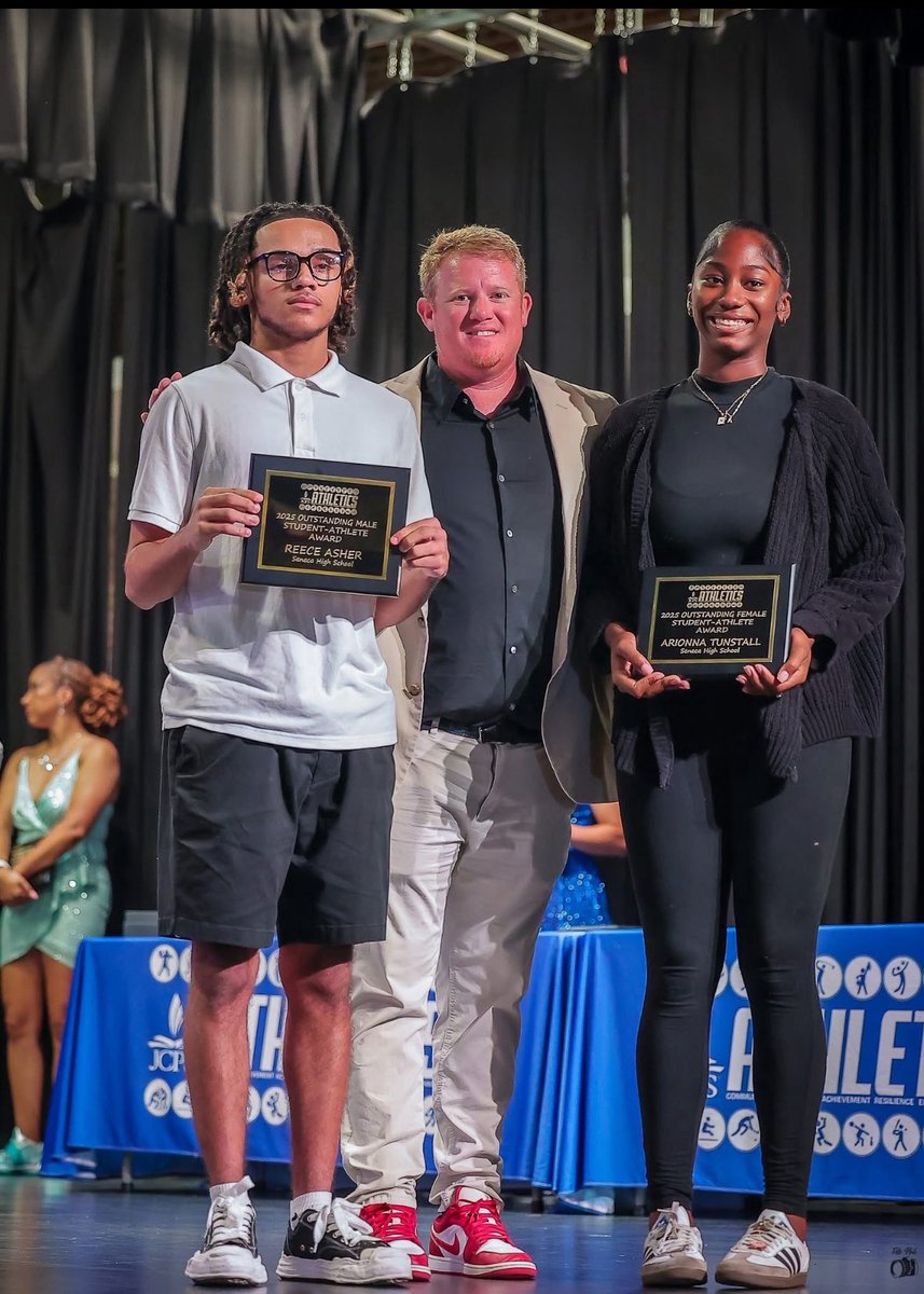 Congratulations to our own <a href="/Reece2Asher/">Reece Asher</a> for being selected as one of the 2024-25 Seneca Scholar/Athletes of the Year! 
#HeTrustedTheProcess
 #senecaforever