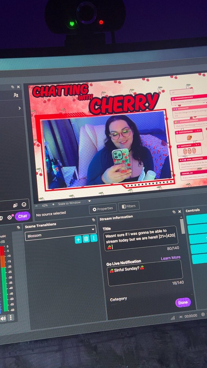 Internet is back!! Time for our Sunday Morning Stream. Cinderella time 😏