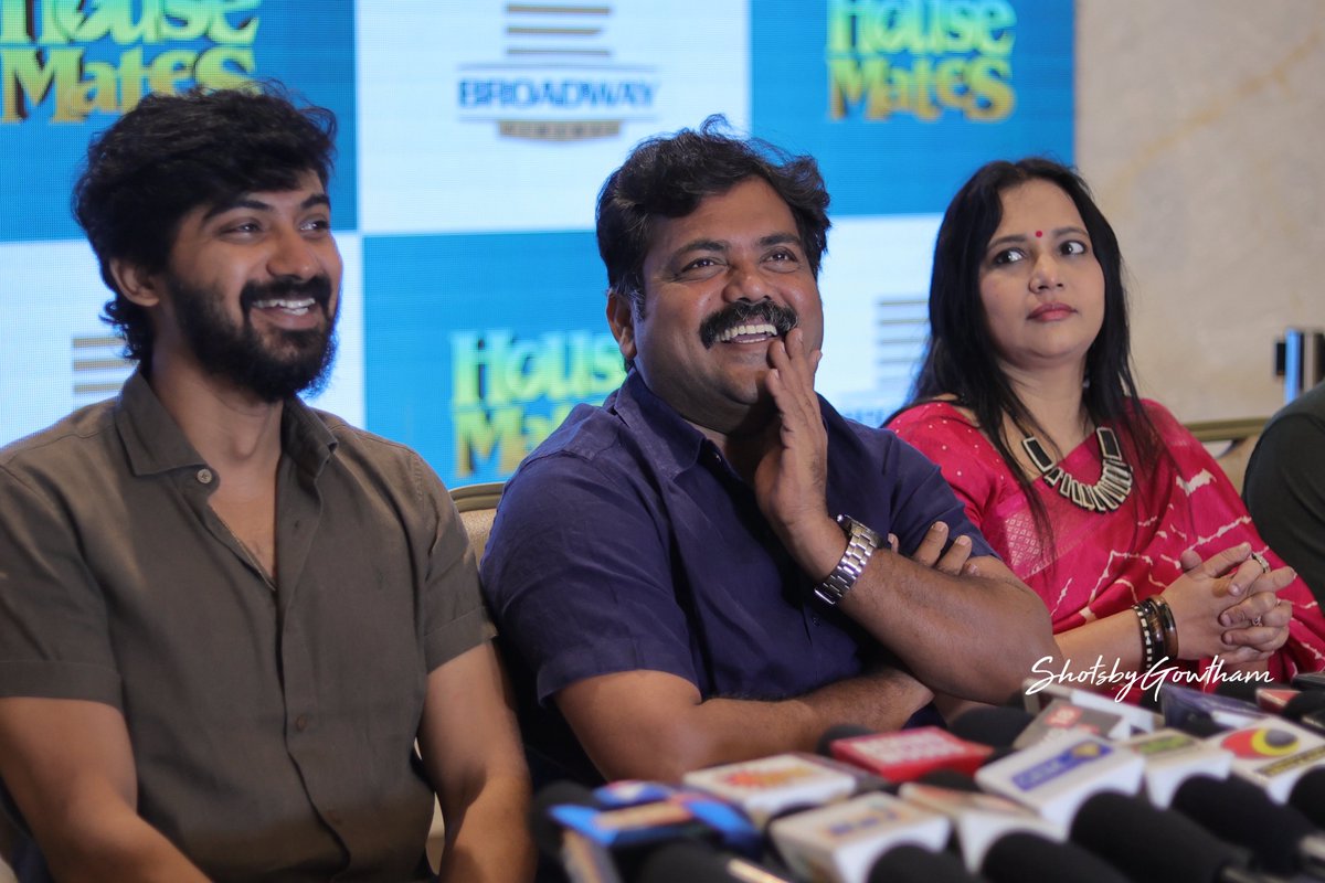 coimbatore theatres official (@theatreskovai) on Twitter photo The #HouseMates movie team visited <a href="/CinemasBroadway/">Broadway Cinemas</a> , Coimbatore today as part of their promotional tour!
The cast and crew interacted warmly with fans & media 💥✨
#HouseMatesFromAug1 #BroadwayCinemas #TamilCinema #Coimbatore #theatreskovai The #HouseMates movie team visited <a href="/CinemasBroadway/">Broadway Cinemas</a> , Coimbatore today as part of their promotional tour!
The cast and crew interacted warmly with fans & media 💥✨
#HouseMatesFromAug1 #BroadwayCinemas #TamilCinema #Coimbatore #theatreskovai
