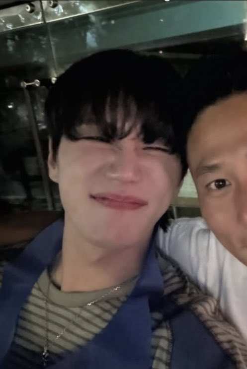 2junhourz's tweet image. MY CUTIE BF