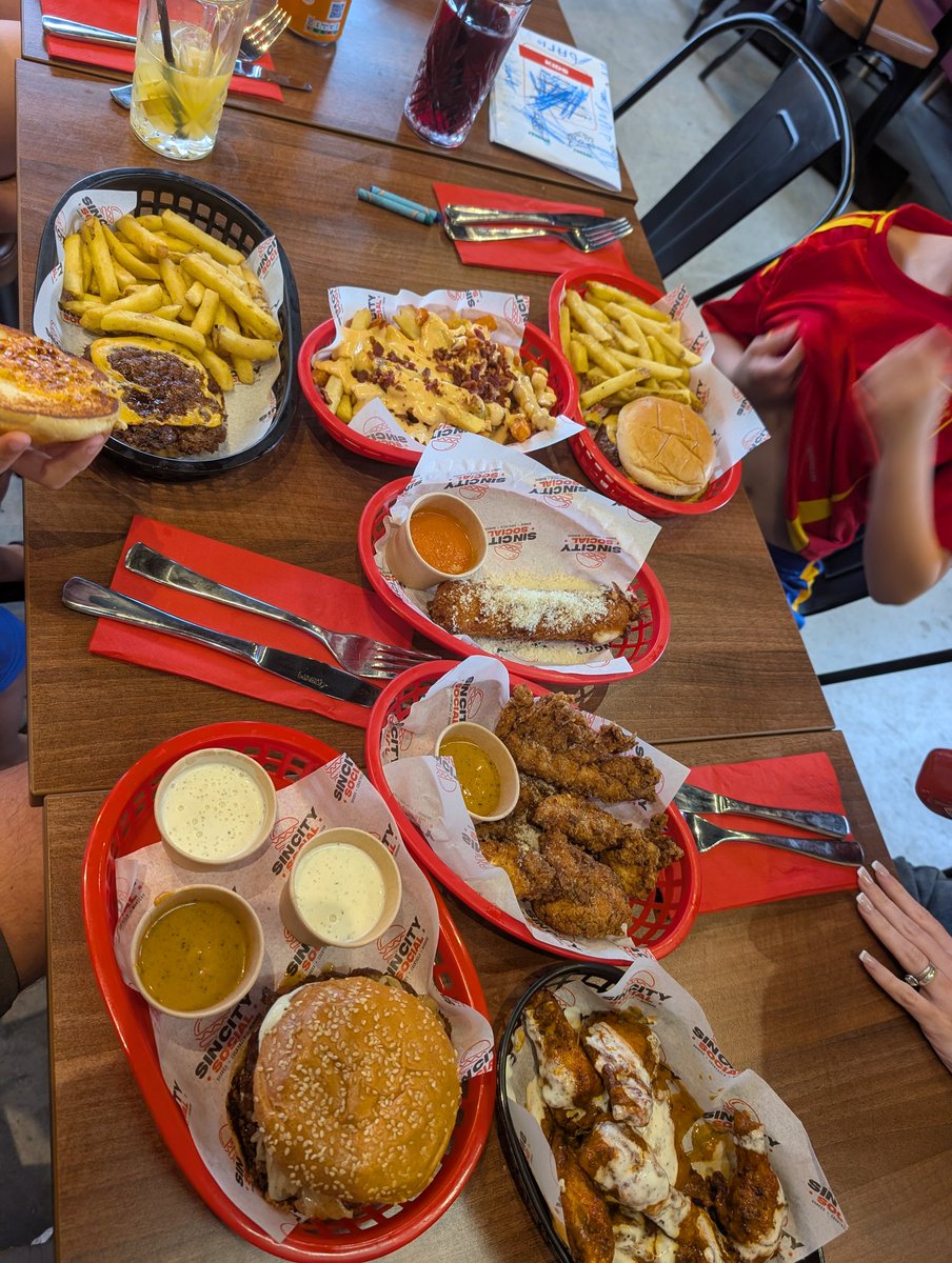 AllenWeso6's tweet image. Sin City Social wow 👌🏼