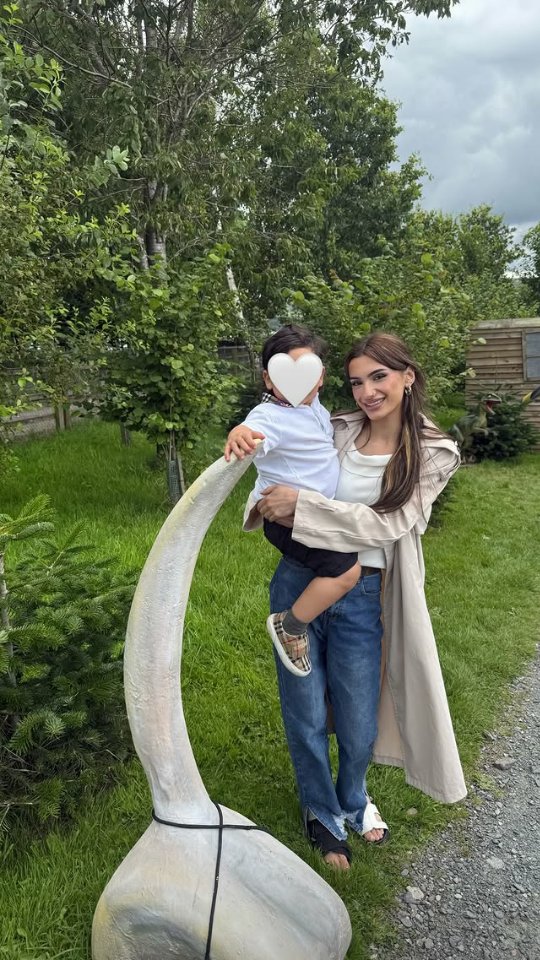 WaIiyhaAzad's tweet image. Forever the love of my life 😍
