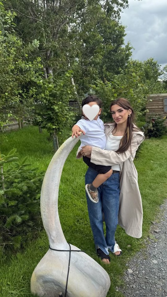 WaIiyhaAzad's tweet image. Forever the love of my life 😍