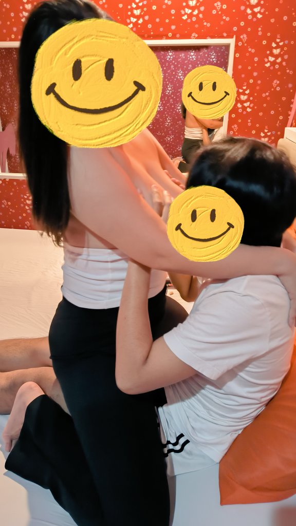 นัดชายเดี่ยวมานัวเนียภายนอก สนุกดีนะ
#outdoor
#คู่ไม่แลก
#ชายเดี่ยวช่วยคู่ 
#โชว์นม