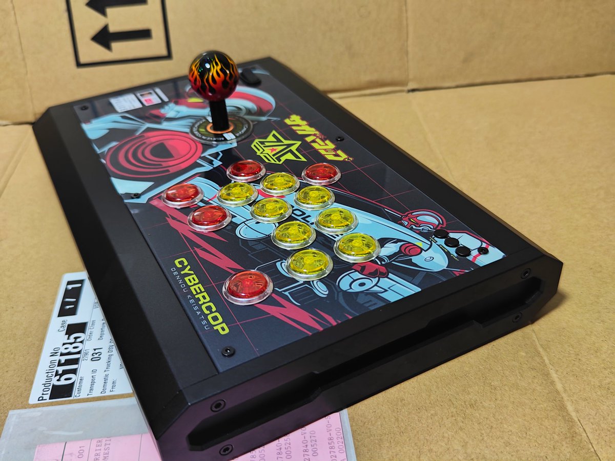 MadGuyver's tweet photo. My new Fightstick "Cybercop Jupiter"

Akecon : DRMFTG JS by @DRMFTG_JP 
Buttons : Flashtap Silent by @Flexigear
Balltop : Flame 🔥 Balltop by @hV2RuEkGhHU9Jqf
Dustwasher : @murakumo_arts

#akecon #fightstick #cybercop #cybercopjupiter #tokusatsu
#Jupiter https://t.co/WrtNcyOBWM