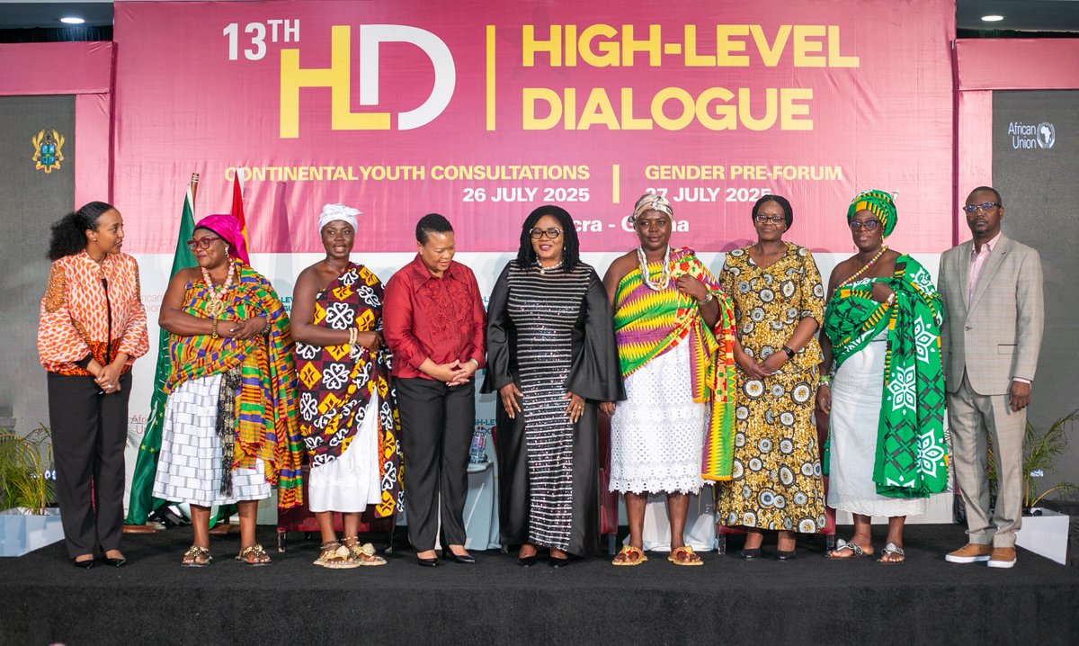 AUC_PAPS's tweet image. ♀️"WE ARE NOT SHADOWS IN HISTORY, WE ARE ARCHITECTS OF AFRICA’S FUTURE!"- Director @PatienceChirad3
✊🏾Key demands
-Reparations=Structural transformation
-Full enforcement of #MaputoProtocol & #AUCEVAWG
-Women at the heart of StateBuilding
Full statement:
peaceau.org/en/article/ope…