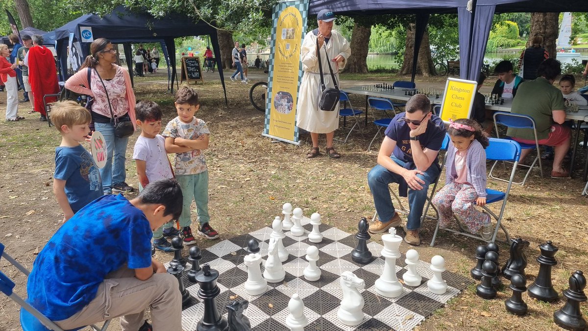 LelluR's tweet photo. It was really busy weekend. I volunteered with @KingstonChess .
#Kingston2025
#SaxonFayre https://t.co/4nyMqCOkWw