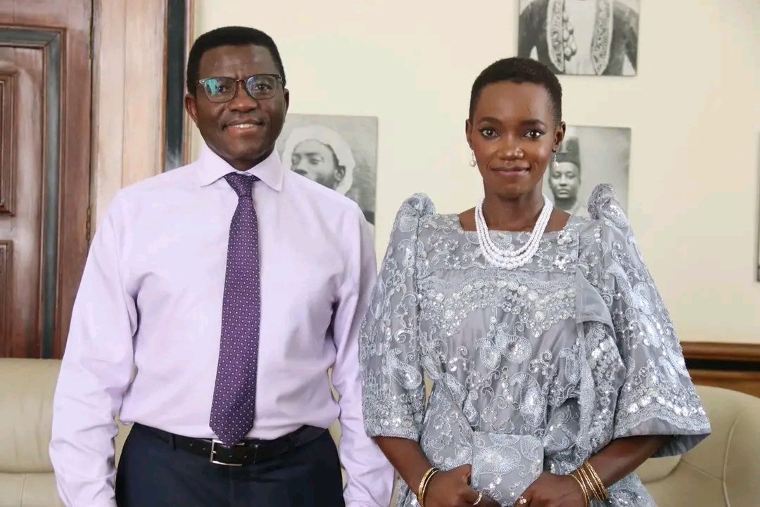 bullettvug's tweet image. Quee of song writer Shena skies and Katikiro Charles Peter mayiga 🤝