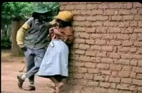 adief2j's tweet image. King Solomon married 700 wives j becoz he never met u🤪🤪