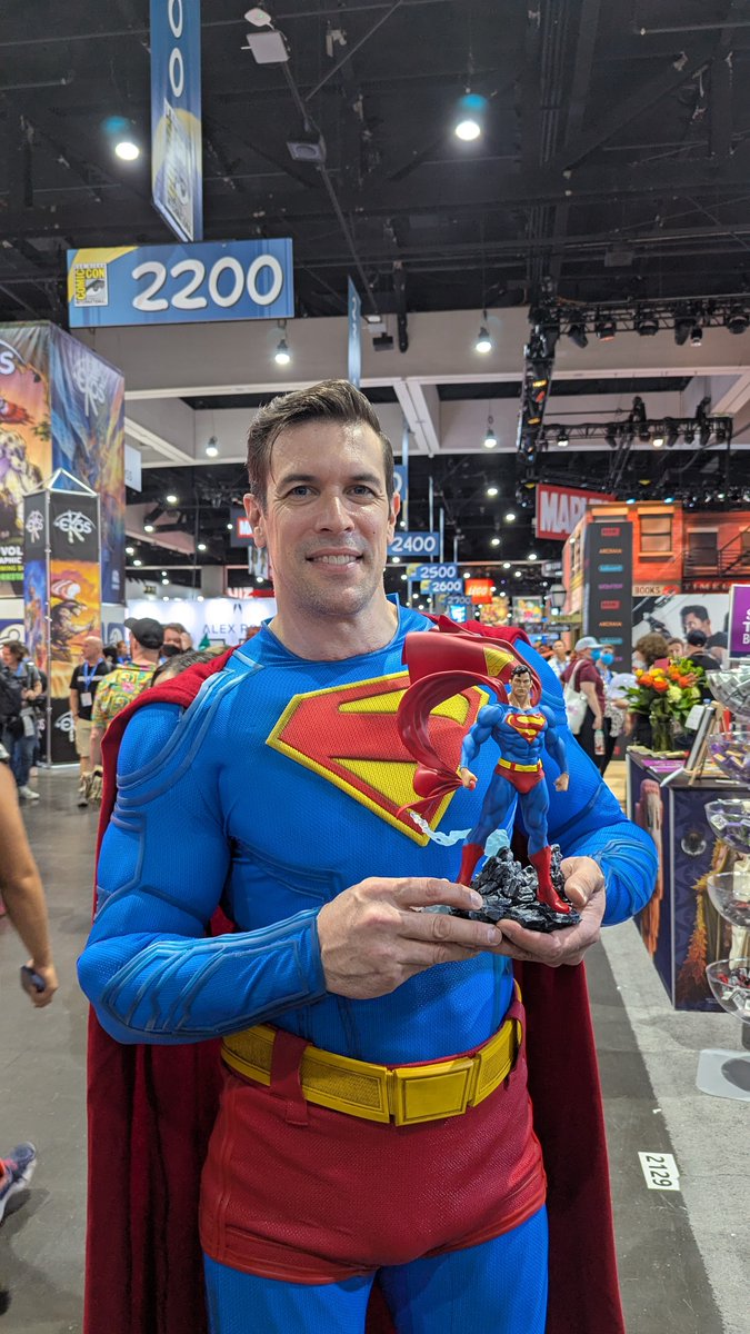 PureArtsLimited's tweet image. Super Dan found some of our DC Heroes Superman PVC Statues at San Diego Comic-Con! 👀
Get yours now ➡️ ow.ly/QARc50WvLB4
#SDCC