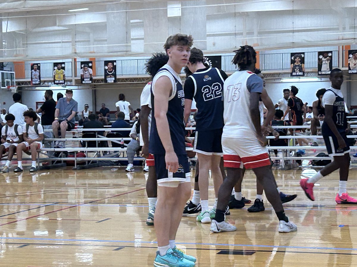 Relentless Hoops (@relentless_hoop) on Twitter photo Sunshine Elite takes home the 16U OTR Circuit Championship with a 64-49 victory over Triangle Offense. In the win:
Whitfield Bynoe-16P 2R 3A (3 3PM)
Jeremiah Williams-13P 6R 2B
Bryce Hoffert-9P 5R 5A 2S
Jamison Blake-9P (3 3PM)
Cory McPherson-8P 4R 4A 3S
<a href="/sunshine_elite/">TheSunshineElite</a> Sunshine Elite takes home the 16U OTR Circuit Championship with a 64-49 victory over Triangle Offense. In the win:
Whitfield Bynoe-16P 2R 3A (3 3PM)
Jeremiah Williams-13P 6R 2B
Bryce Hoffert-9P 5R 5A 2S
Jamison Blake-9P (3 3PM)
Cory McPherson-8P 4R 4A 3S
<a href="/sunshine_elite/">TheSunshineElite</a>