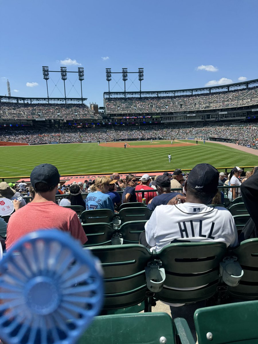 peters8620's tweet image. Perfect day for baseball!