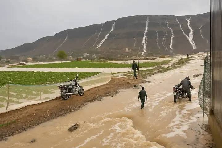 ما شاء الله تبارك الرحمن جانب من الأمطار الغزيرة التي هطلت عصر اليوم على منطقة #همدان بمحافظة #صنعاء