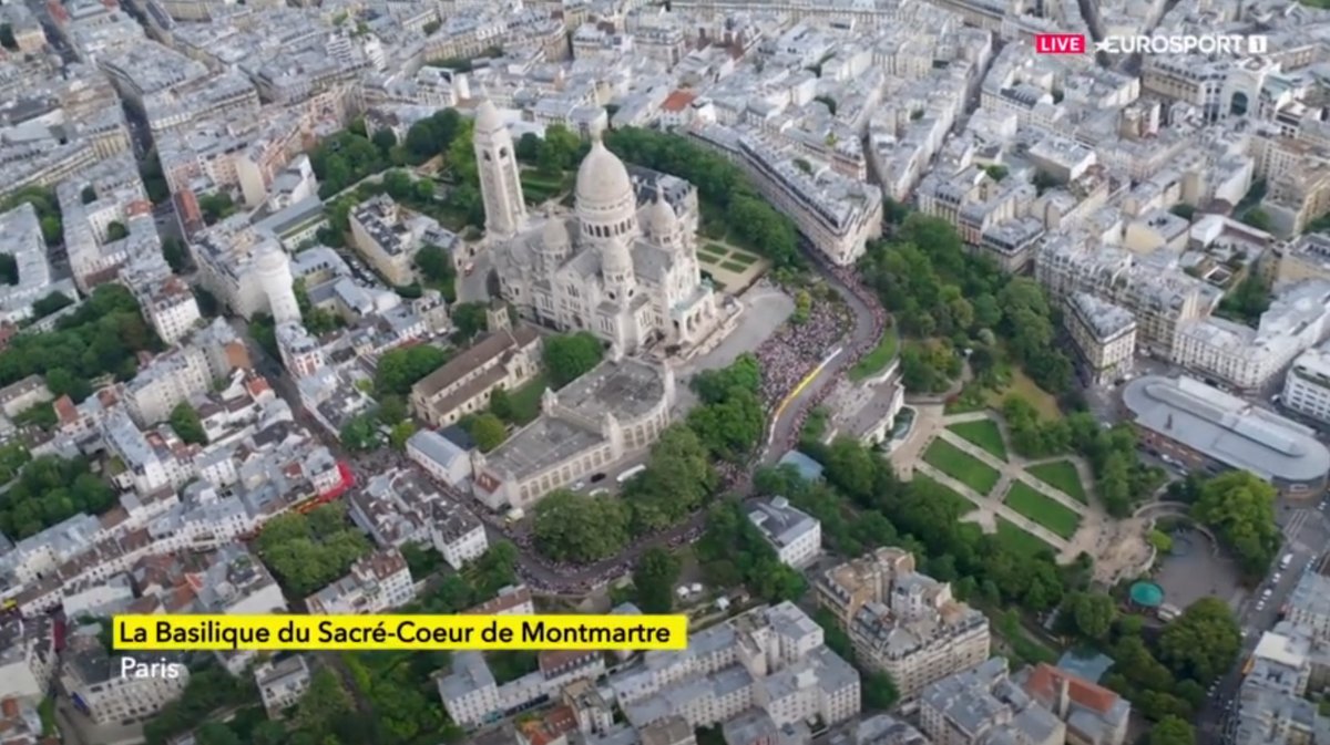 funimag's tweet image. Les images de la dernière étape du #TDF2025 autour du Sacré-Coeur de Montmartre et en haut du funiculaire.
Passages du peloton, de Pogacar et Wout van Aert devant la station supérieure du funiculaire 🇫🇷 🚞 🚴
#funiculaire #funicular #Montmartre #RATP #Paris #TDF #cyclism #lesRP
