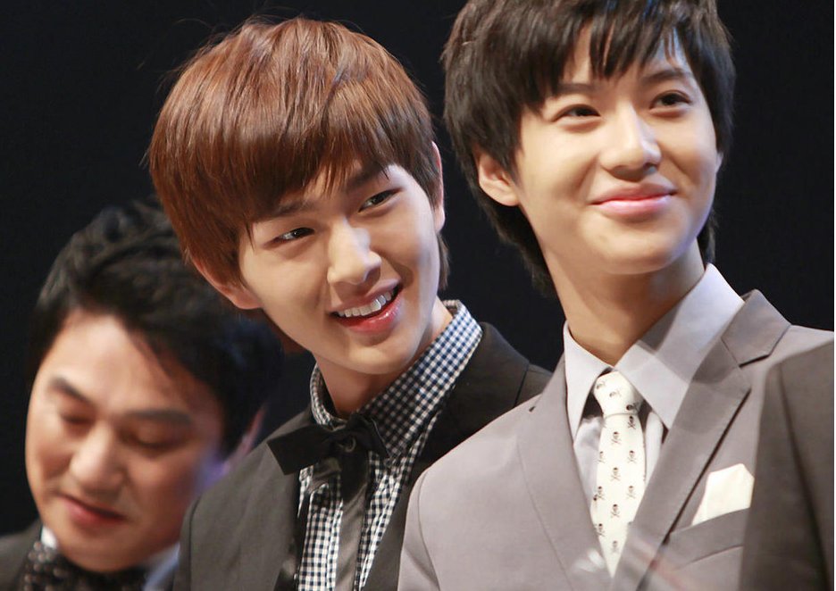 hourlyontae's tweet image. #온유 #ONEW #TAEMIN #태민 @SHINee @ONEW_GRIFFIN @TAEMIN_BPM