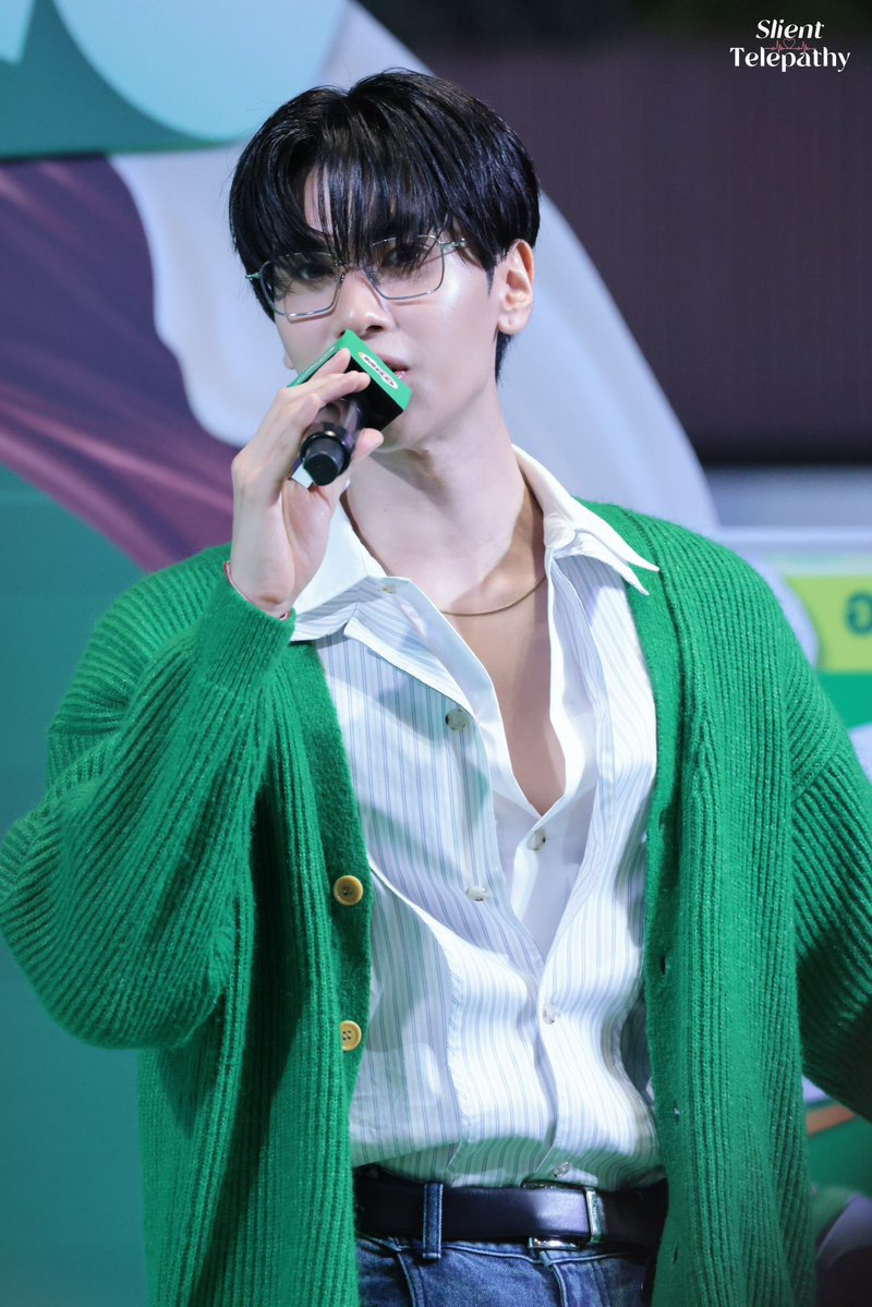 ShuangSilent's tweet image. I wanna see ur beautiful eyes
@dunknatachai
#MILOMMMxDUNK
#dunknatachai