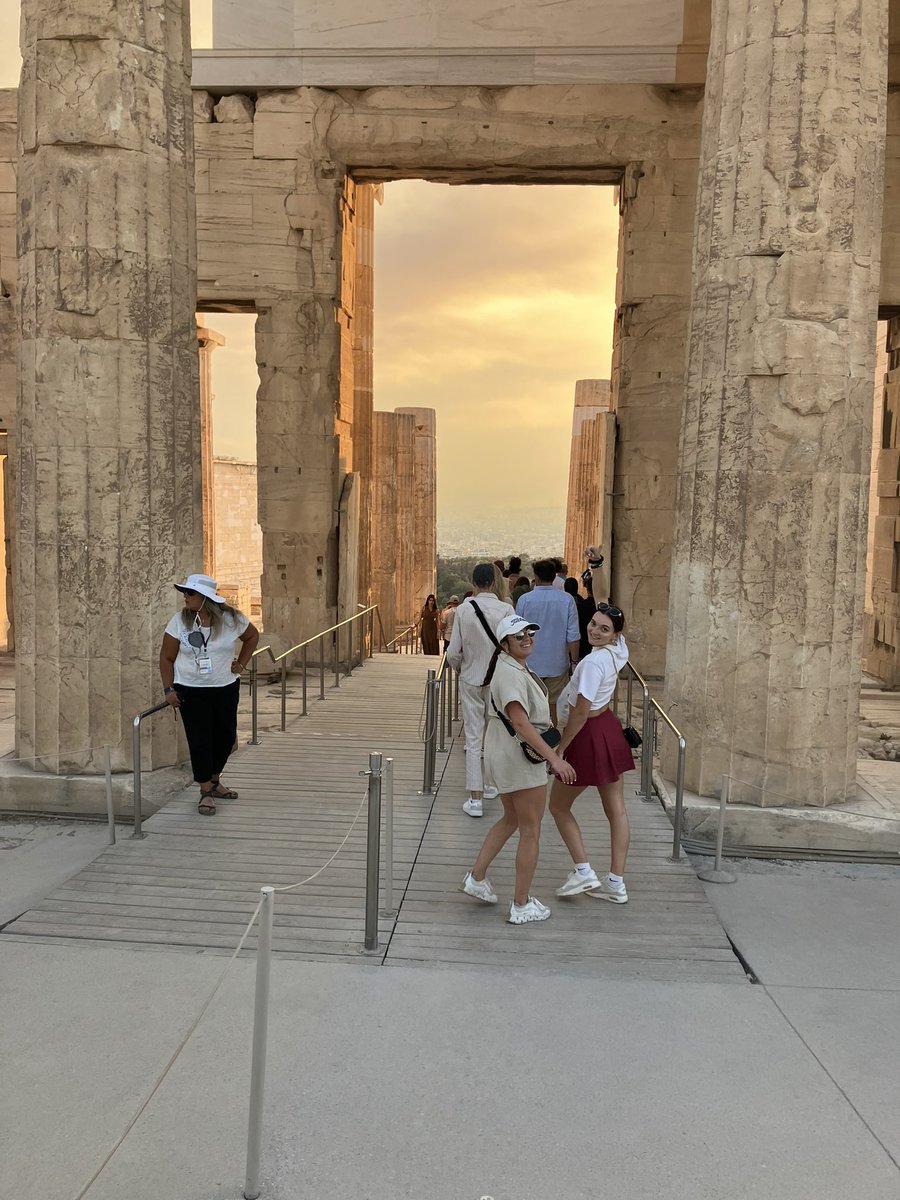 I unfortunately won’t be able to make tomorrow’s press conference as I’m on vacation in Greece! 

But I will be back next week, and even better news, college football is right around the corner 🤠🦬